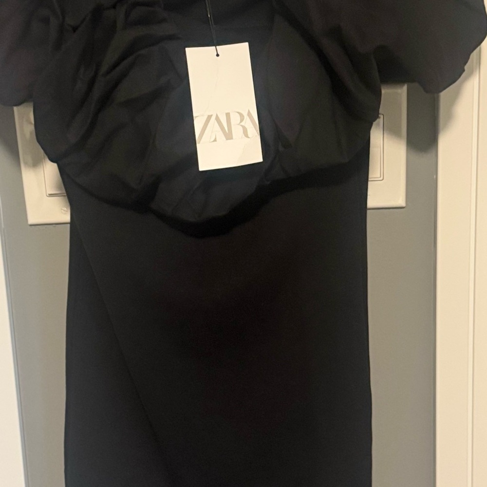Cute off the shoulder Zara Black Women's Dress. Never worn